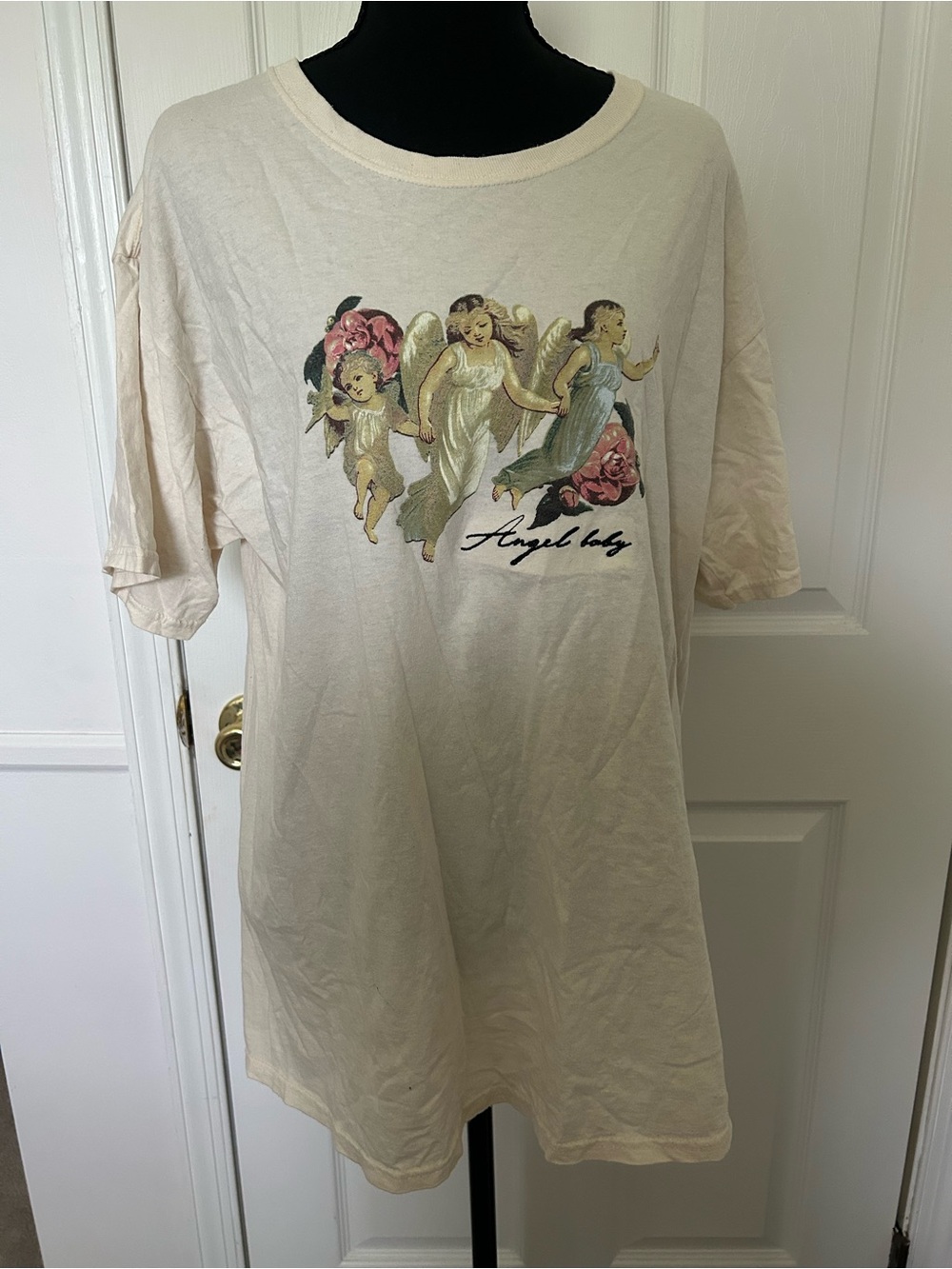 PacSun Cream Graphic Angel Baby Tee with Pink and Green Accents